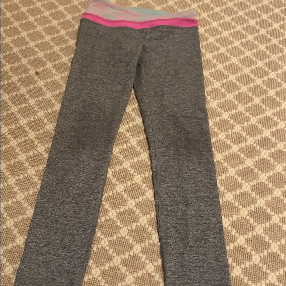 Supper cute reversible athletic leggings